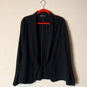 Black Meet & Greet Tailored Arm Blazer